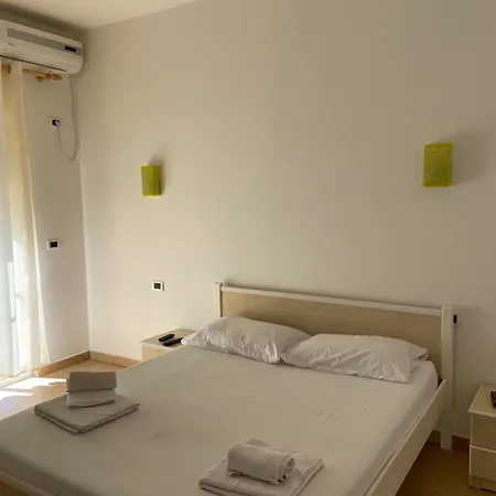 Prestige Hotel Velipoje