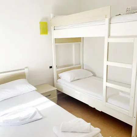 Hotel Prestige